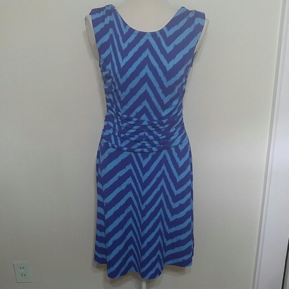 En Focus blue chevron stretchy midi dress size 10P